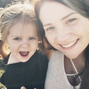 Meet your Posher, Caitlin